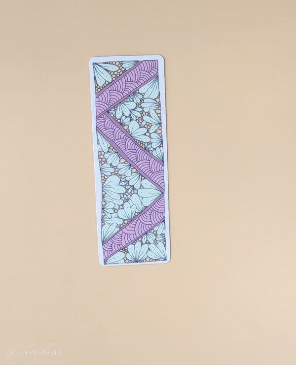 Zentangle Flux with Triangle Border Laminated Bookmark – Inspirational Bookmark for Creativity & Mindfulness